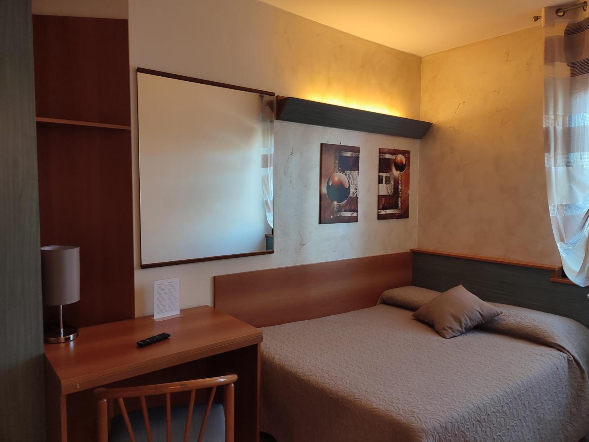 Albergo Al Cacciatore Desenzano del Garda Extérieur photo