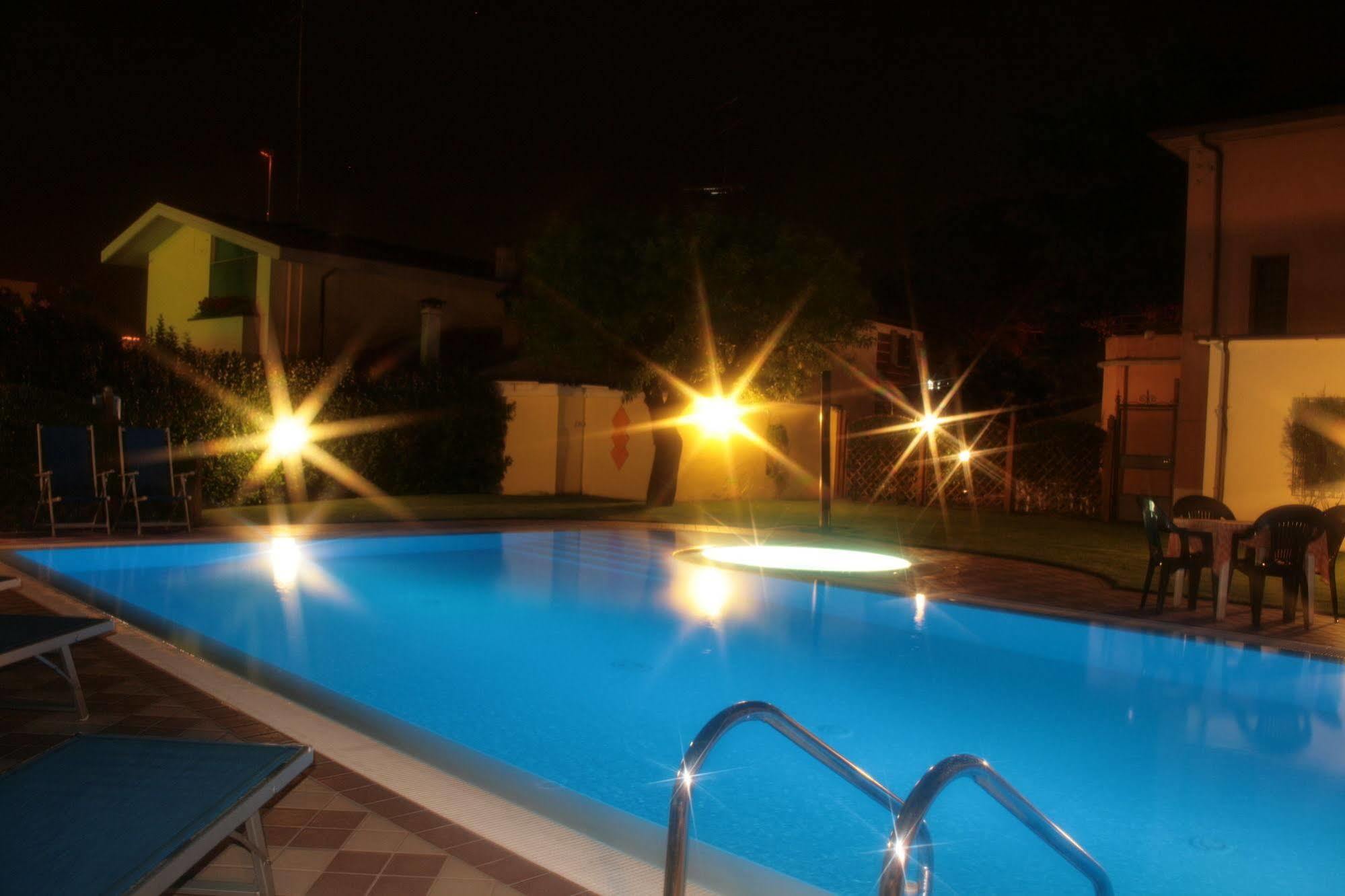 Albergo Al Cacciatore Desenzano del Garda Extérieur photo